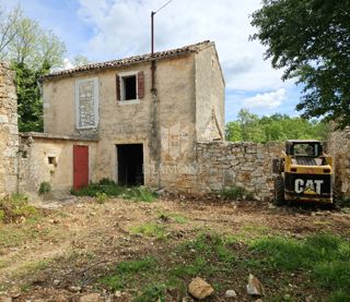 Poreč, okolica, starina za adaptacijo na mirnem mestu