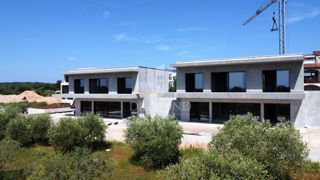 Poreč, impresivna vila na vrhunski lokaciji!