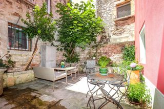 Rovinj, hiša z dvoriščem v zgodovinskem središču
