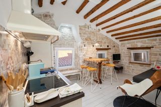 Rovinj, dva čudovita stanovanja v središču starega mesta