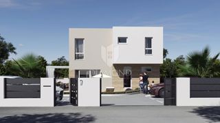 Odlična novogradnja v bližini Pulja!