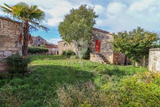 Rovinj, okolica, kamniti kompleks s potencialom