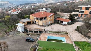 Hiša Kraljevica, 310m2