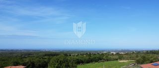 Poreč – Okolica – Gradbena Parcela v Zelenju in Miru