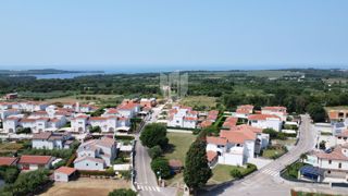 Poreč, okolica – Čudovito zemljišče s pogledom na morje