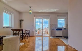 EKSKLUZIVNO! Novigrad, stanovanje 60m2 s čudovitim pogledom na morje!