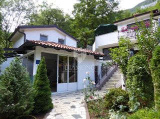 Lovran, apartmajska hiša na edinstveni lokaciji