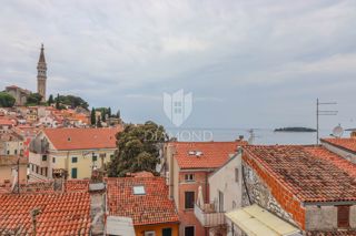 EKSKLUZIVNO! Rovinj, čudovito stanovanje s pogledom na morje!