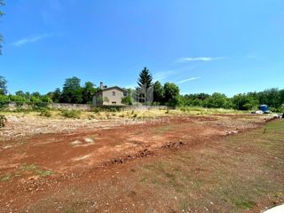 Zemljišče Poreč, 1.642m2