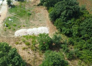 Zemljišče Poreč, 2.070m2