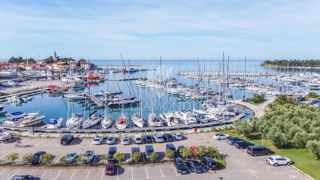 Istra, Novigrad, Apartma s pogledom na morje v središču Novigrada!