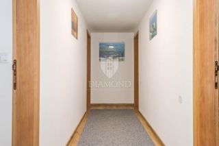 Apartmaj Centar, Pula, Mletačka ulica 12, 400m2