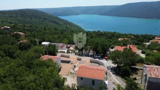 Labin, dve prenovljeni kamniti hiši z bazenom, pogled na morje