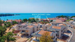 Umag! Luksuzna vila 100 metrov od morja!