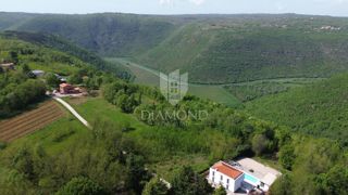 Labin, okolica, zazidljivo zemljišče na lepi lokaciji