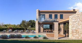 Poreč - okolica - Gradbena parcela 937 m² s projektom in dovoljenjem