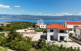 Hiša Vrbnik, 152m2