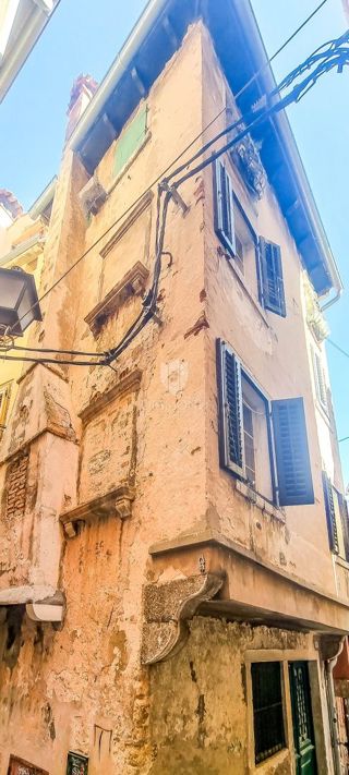 Istra, Rovinj, Staro mestno jedro, Hiša z dušo in potencialom