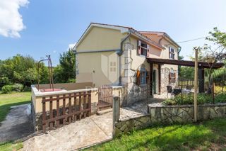 Labin, okolica, avtohtona istrska kamnita hiša