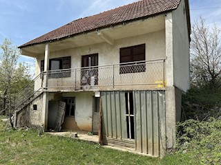 Hiša Štikada, Lovinac, 100m2