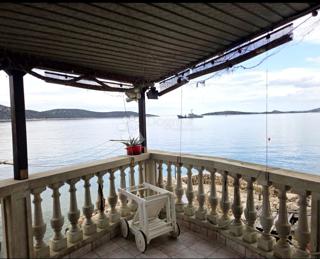 Hiša Prvić Šepurine, Vodice, 175m2