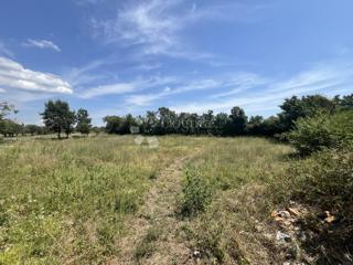 Zemljišče Loborika, Marčana, 1.024m2