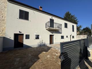 Nova hiša v Funtani s 3 apartmaji