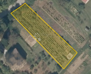 Zazidljivo zemljišče Beretinec, 1.050m2