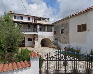Hiša Perini, Sveti Lovreč, 327,30m2
