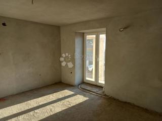 Matulji, na novo prenovljeno stanovanje v centru