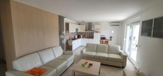 Stanovanje Zambratija, Umag, 180m2