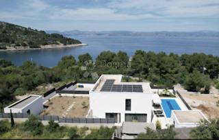 Hiša Rogač, Šolta, 236m2