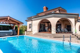 Hiša Marčelji, Viškovo, 600m2