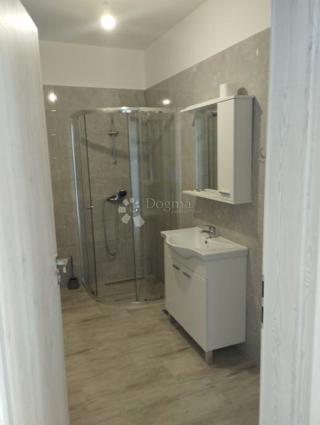 Hiša Donje Biljane, Benkovac, 350m2