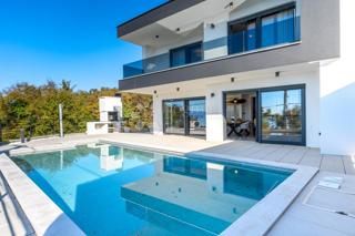 Stanovanje Kostrena Sveta Lucija, Kostrena, 252m2