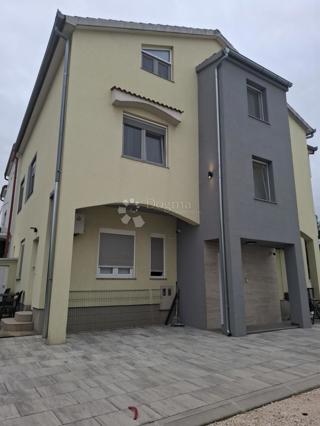 Hiša Sinjoretovo, Zadar, 314m2