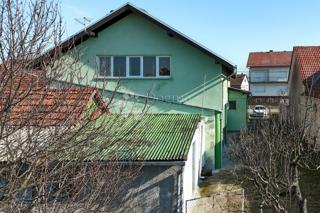 Hiša Mitnica, Vukovar, 300m2