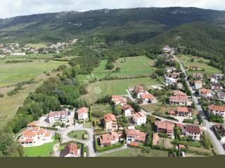 Zemljišče Buzet, 1.035m2