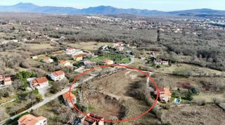 Zazidljivo zemljišče Labin, 1.260m2
