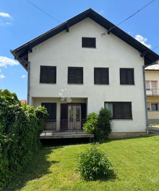 Hiša Daruvar, 318m2