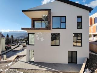 Stanovanje Pavlovac, Matulji, 151,80m2