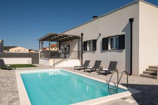Hiša Vodice, 164m2