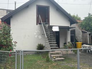 Hiša Donje Svetice, Peščenica - Žitnjak, 100m2