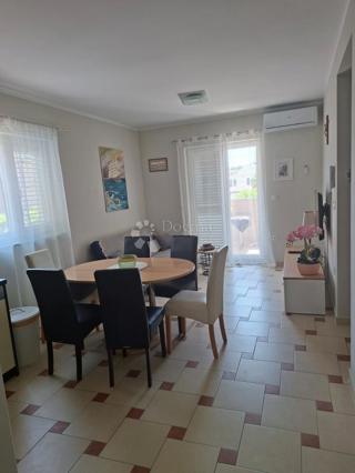 Apartma 54m2 Pakoštane - takoj vseljivo, odlična lokacija