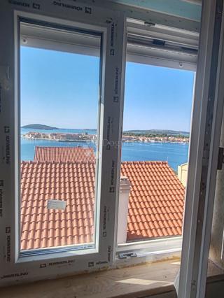 Hiša Brodarica, Šibenik - Okolica, 390m2