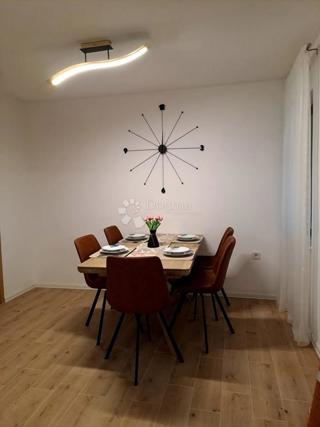 Hiša Valpovo, 305m2