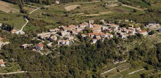 Zazidljivo zemljišče Roč, Buzet, 1.320m2