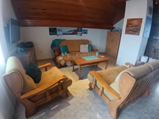 Hiša Orahovica, 180m2