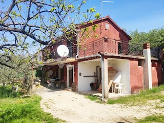 Hiša Buje, 120m2