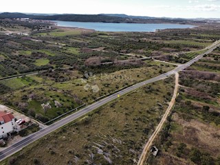 Zemljišče Donje Polje, Šibenik - Okolica, 1.962m2